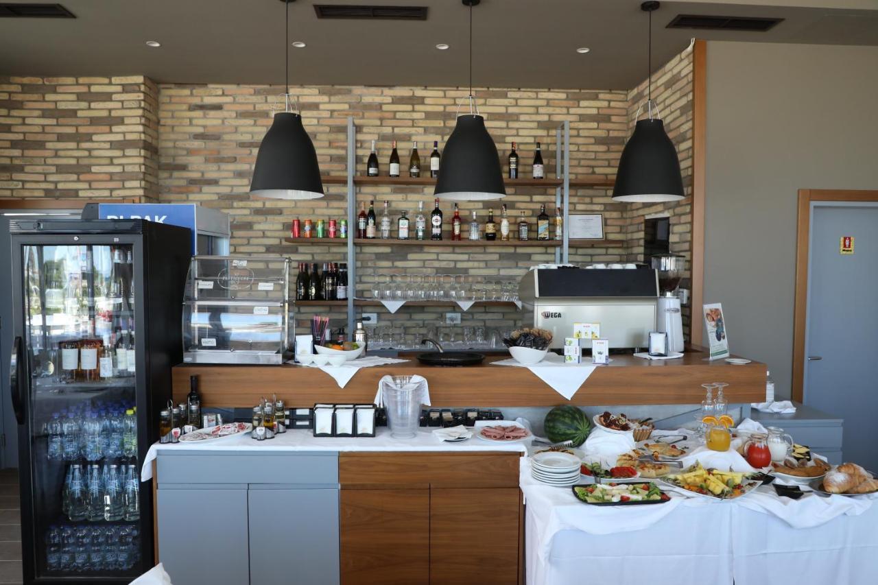 Radhimë Dolce Italia Residence المظهر الخارجي الصورة